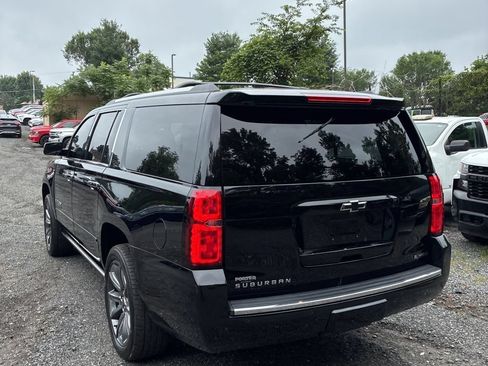 Used 2018 Chevrolet Suburban Premier AWD/4WD image 4