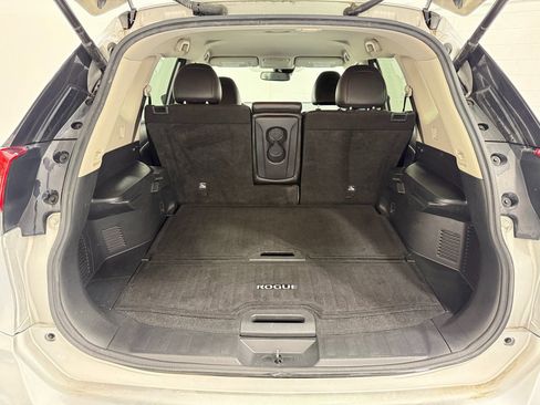 Used 2020 Nissan Rogue SL image 42