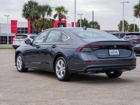 Certified 2025 Honda Accord LX image 4