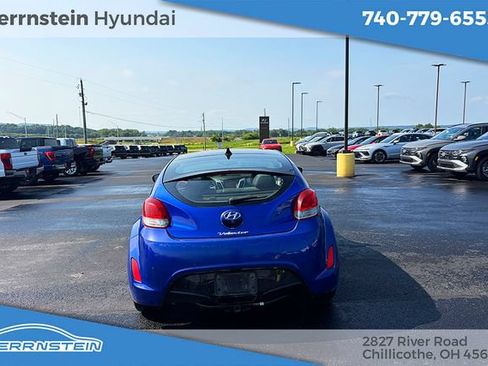Used 2012 Hyundai Veloster w/ Style Pkg FWD image 31