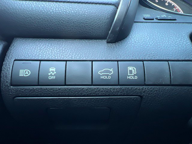 Used 2020 Toyota Camry SE AWD/4WD image 21