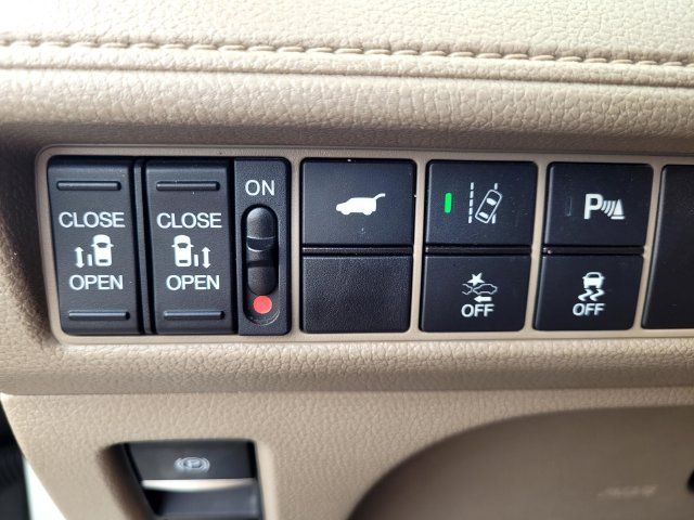 Used 2020 Honda Odyssey Touring image 16