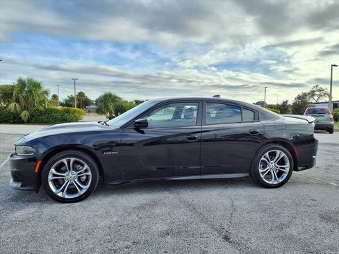 Used 2021 Dodge Charger R/T image 4