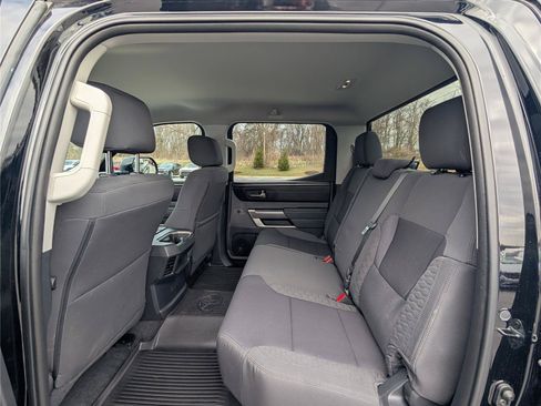 Used 2023 Toyota Tundra SR5 w/ SR5 Convenience Package AWD/4WD image 13