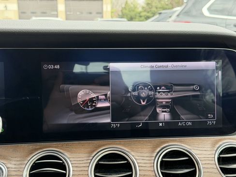 Used 2020 Mercedes-Benz E 350 4MATIC Sedan image 40