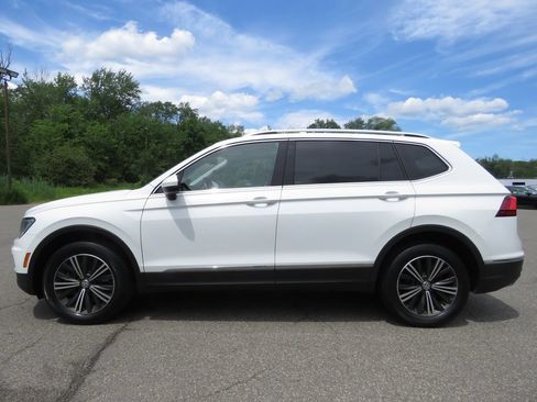 Used 2019 Volkswagen Tiguan SEL AWD/4WD image 8