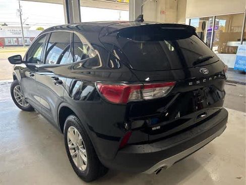 Used 2022 Ford Escape SE w/ Convenience Package image 4
