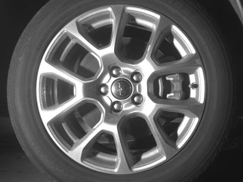 Used 2025 Jeep Compass Limited image 13