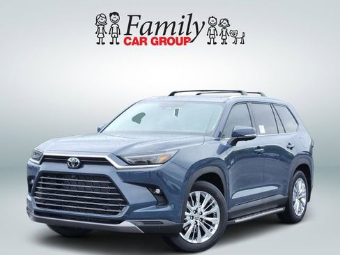 New 2026 Toyota Grand Highlander Platinum AWD/4WD image 1