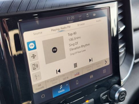 Used 2025 RAM 1500 Big Horn image 19