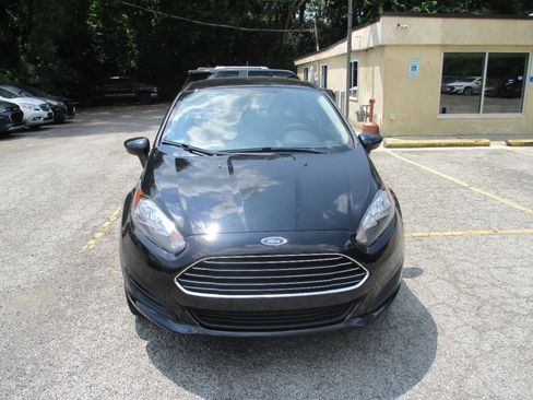 Used 2019 Ford Fiesta SE FWD image 11