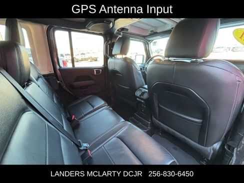 Used 2021 Jeep Wrangler Unlimited Sahara image 12