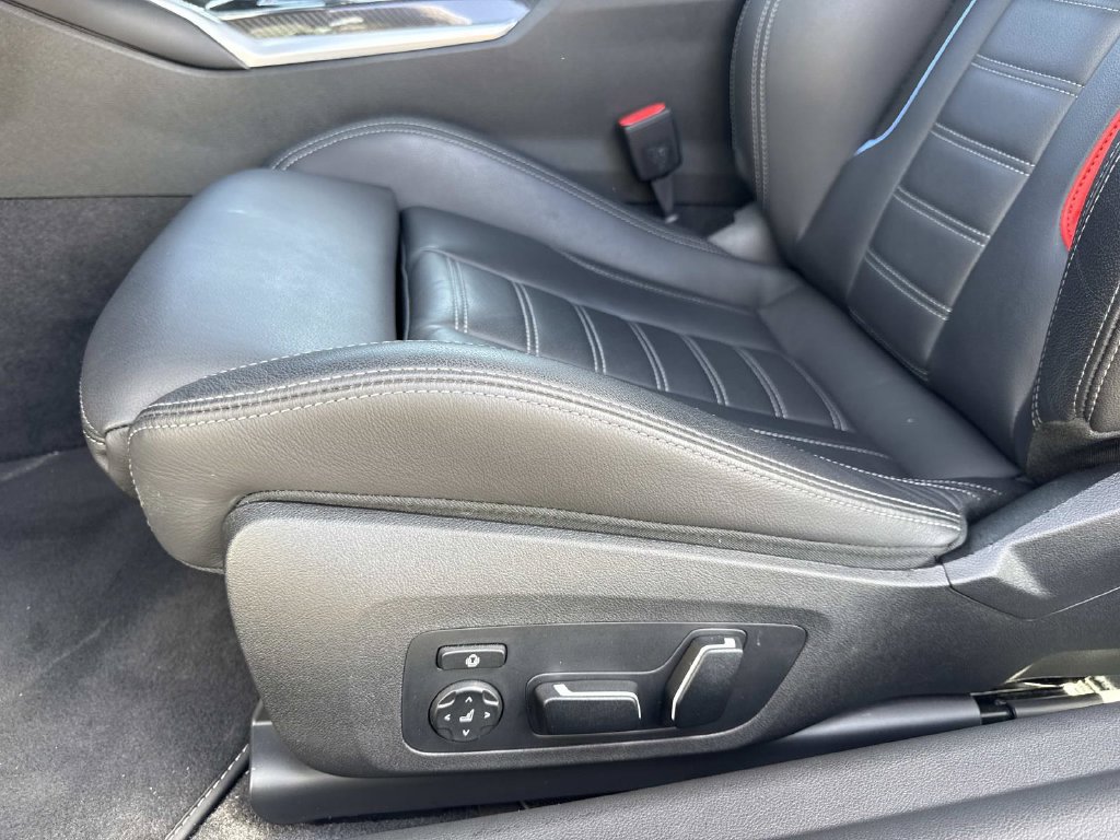 Used 2026 BMW M2 w/ Lighting Package RWD image 14