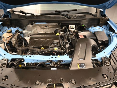 Certified 2024 Chevrolet Trax RS w/ Sunroof Package image 31