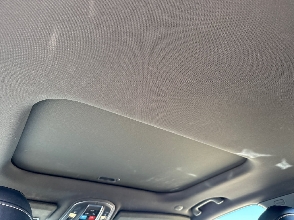 Used 2023 Jeep Grand Cherokee Altitude RWD image 16