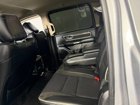 Used 2020 RAM 1500 Laramie AWD/4WD image 29