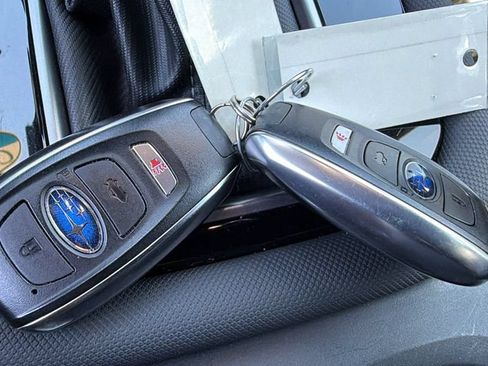Certified 2025 Subaru Forester Premium AWD/4WD image 29