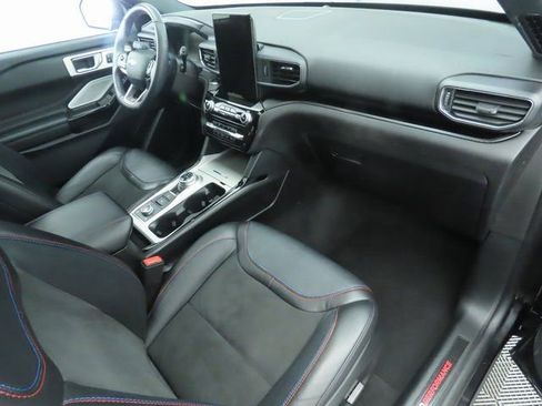 Used 2023 Ford Explorer ST w/ Equipment Group 401A image 18