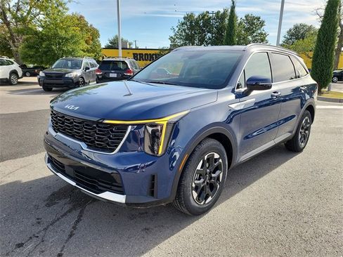 New 2026 Kia Sorento S image 8