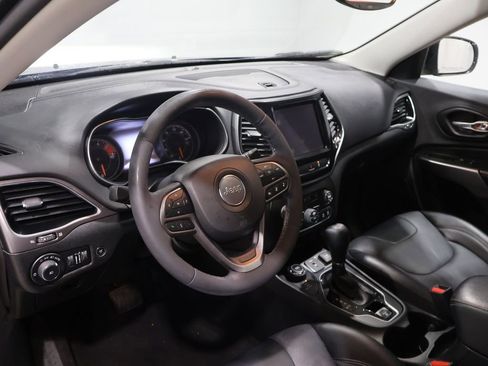 Used 2022 Jeep Cherokee Limited image 18