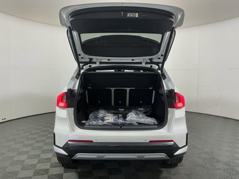 New 2026 BMW X1 xDrive28i w/ Technology Package AWD/4WD image 10