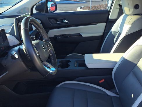 Used 2024 Honda Prologue Touring image 15