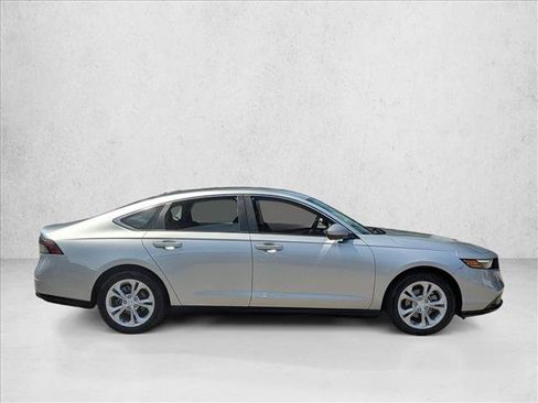 Used 2025 Honda Accord LX image 4
