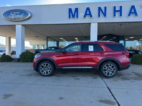 Used 2025 Ford Explorer Platinum w/ Ultimate Package image 4