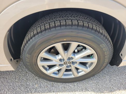 New 2025 MAZDA CX-5 AWD 2.5 S w/ Select Package image 18