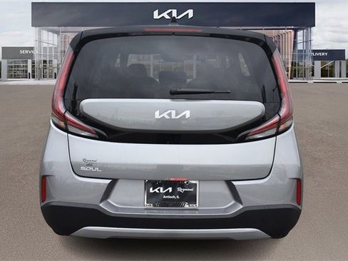New 2025 Kia Soul LX image 4