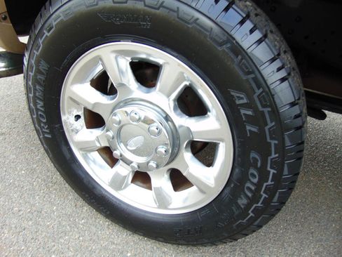 Used 2011 Ford F250 Lariat w/ Lariat Ultimate Pkg image 55