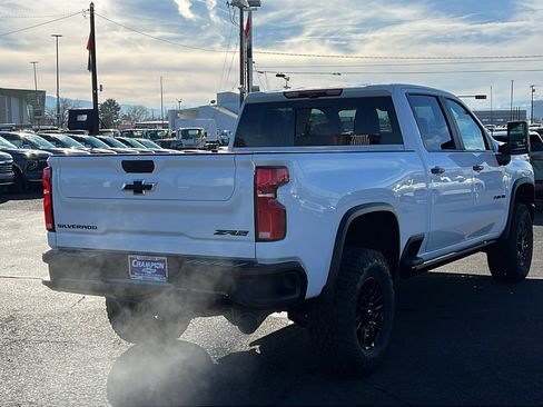 New 2026 Chevrolet Silverado 2500 ZR2 w/ LPO, Dark Essentials Package image 5