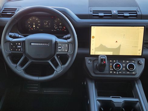 New 2026 Land Rover Defender 110 X-Dynamic SE image 27