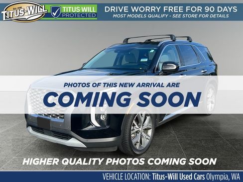 Used 2022 Hyundai Palisade SEL w/ Convenience Package image 2