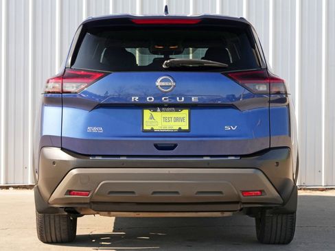 Used 2022 Nissan Rogue SV image 10