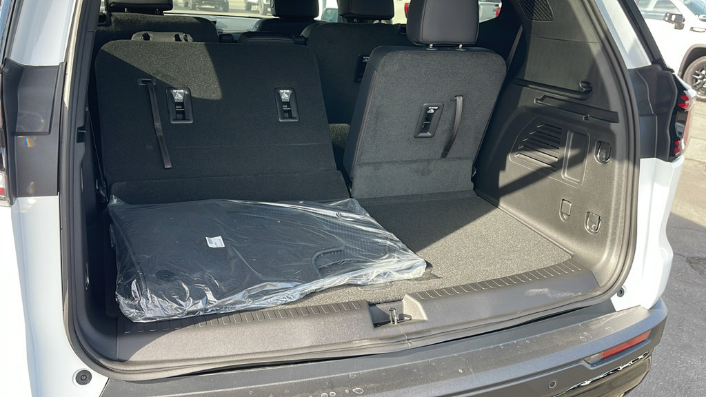 New 2027 GMC Acadia Elevation w/ Black Edition FWD image 30