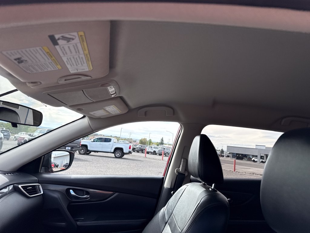 Used 2014 Nissan Rogue SL AWD/4WD image 23