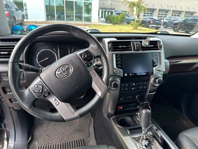 Used 2023 Toyota 4Runner Limited AWD/4WD image 12