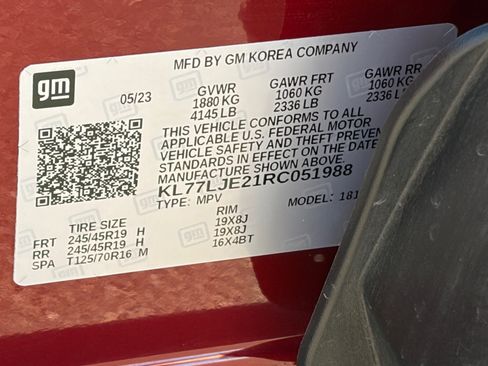 Used 2024 Chevrolet Trax RS FWD image 28