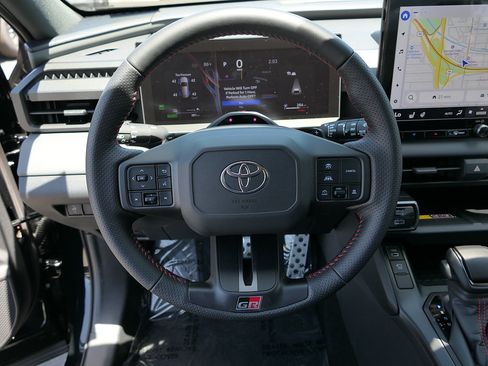 Used 2026 Toyota RAV4 AWD Plug-in Hybrid image 18