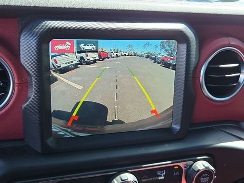 Used 2023 Jeep Wrangler Unlimited Rubicon 392 image 26