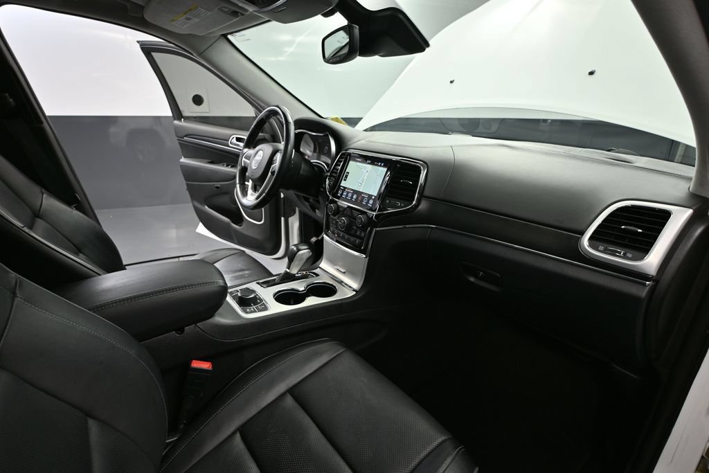Used 2021 Jeep Grand Cherokee Summit AWD/4WD image 43