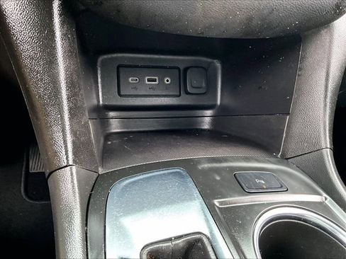 Used 2022 Chevrolet Equinox LT image 27