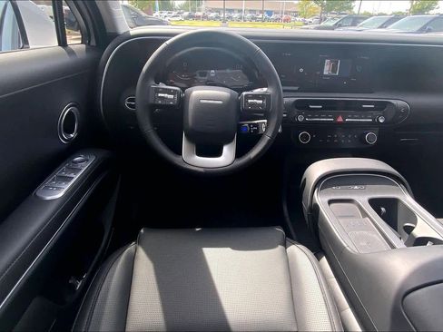 Certified 2026 Hyundai Palisade SEL FWD image 6