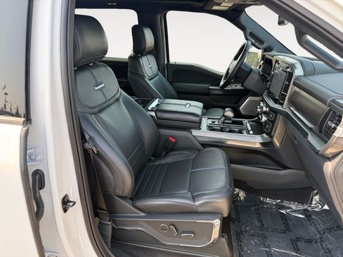 Used 2025 Ford F150 Platinum AWD/4WD image 11