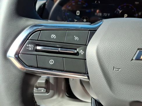 New 2026 Chevrolet Suburban High Country image 28