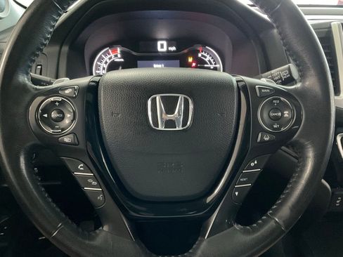 Used 2016 Honda Pilot Touring image 10