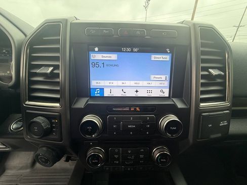 Used 2017 Ford F150 Raptor w/ Equipment Group 802A Luxury image 18