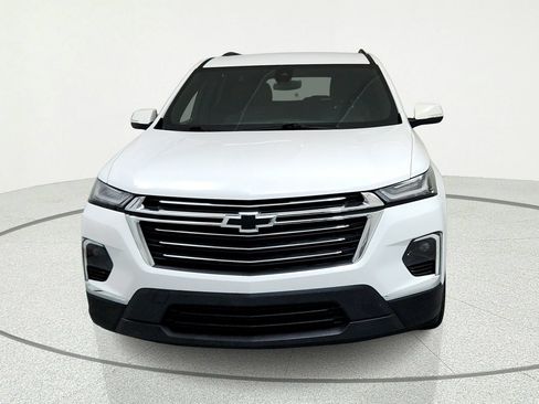 Certified 2023 Chevrolet Traverse LT FWD image 8