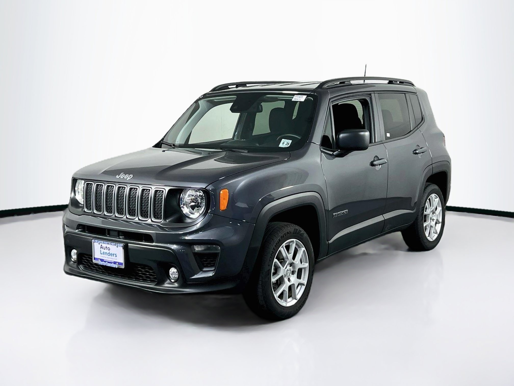 Used 2023 Jeep Renegade Latitude w/ Premium Group AWD/4WD image 1